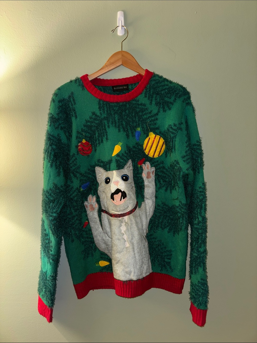 Green Holiday Cat Crewneck Sweater - Unbranded